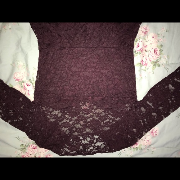 Express Lace Dress - Picture 8 of 8